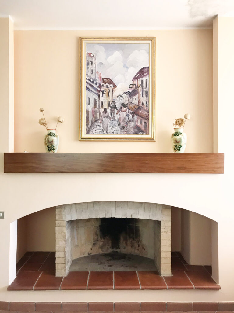 Caminetto in stile shabby e caminetto country chic